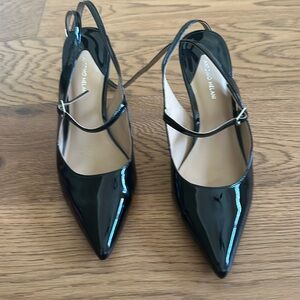 Ladies shoes by Antonio Melani. Black patent leather.